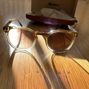 Illesteva Eldridge Sunglasses